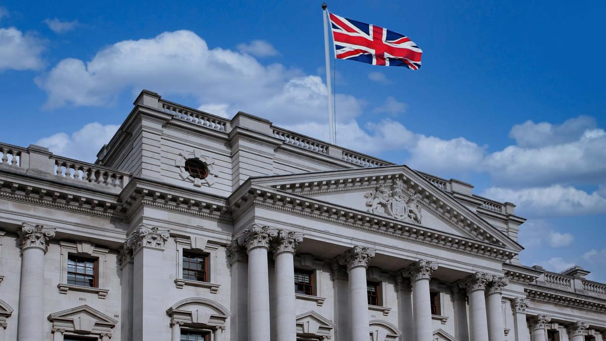 Eni and UK Government Secure £2B for Liverpool Bay CCS Project, Boosting Jobs and Carbon Storage